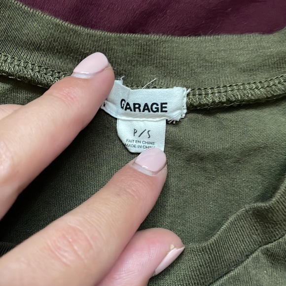 Crop shirt - Picture 2 of 2